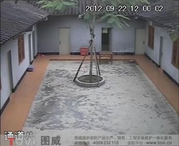 D1效果-某院子白天/夜间视频监控效果录像演示